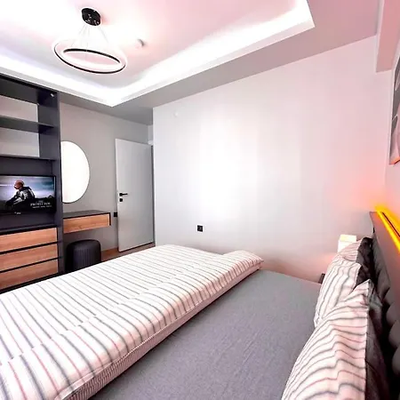 Tomtom House Centre Location *