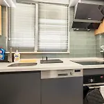 Tomtom House Centre Location *