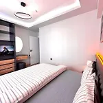 Tomtom House Centre Location *