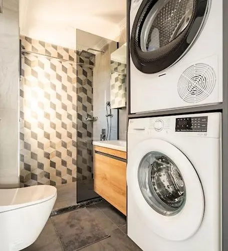 Tomtom House Centre Location アパート *