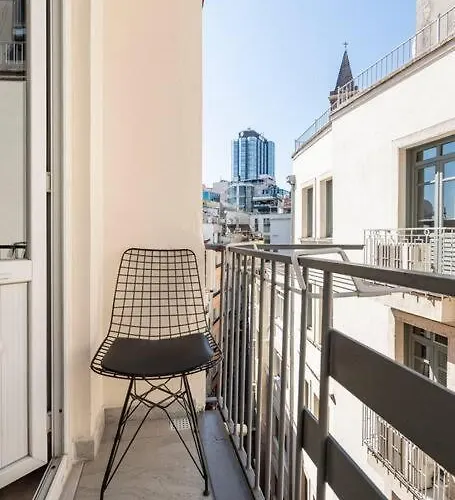 Tomtom House Centre Location * イスタンブール